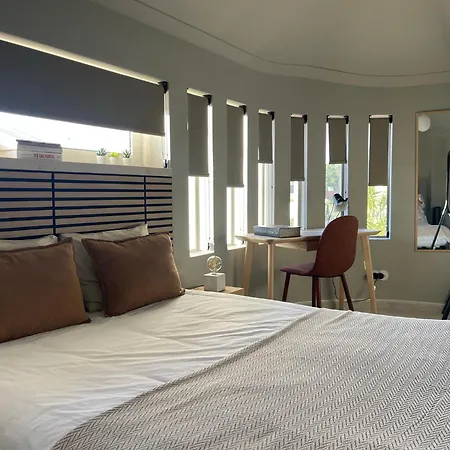Villa Besthomestay- *